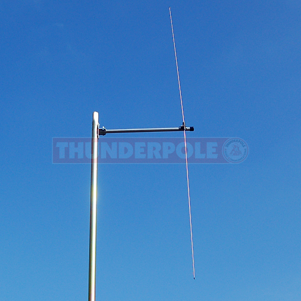 Thunderpole Dipole Antenna